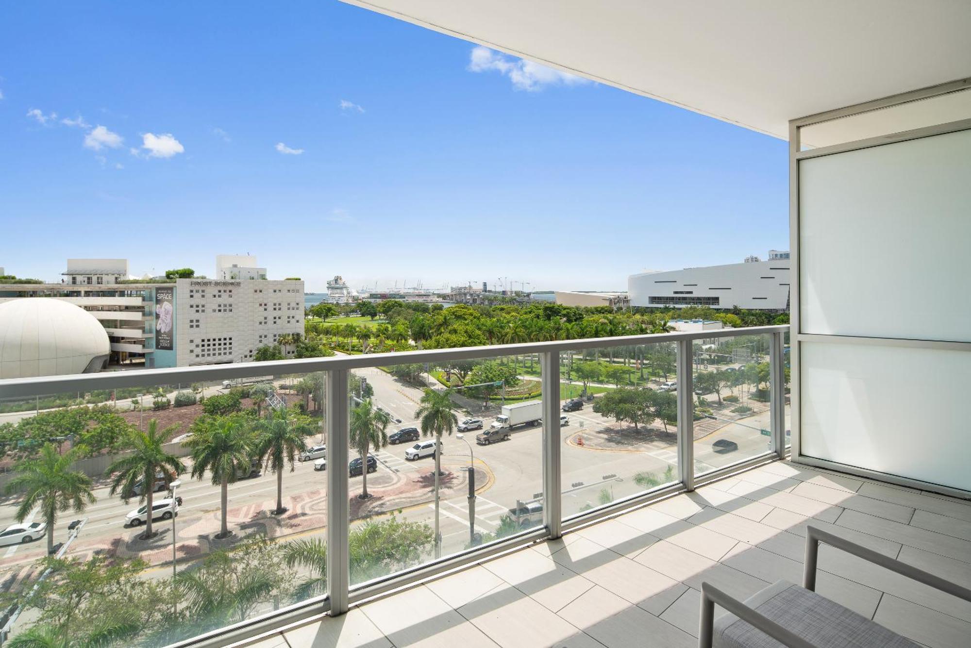 The Grayson Hotel Miami Downtown Exterior photo